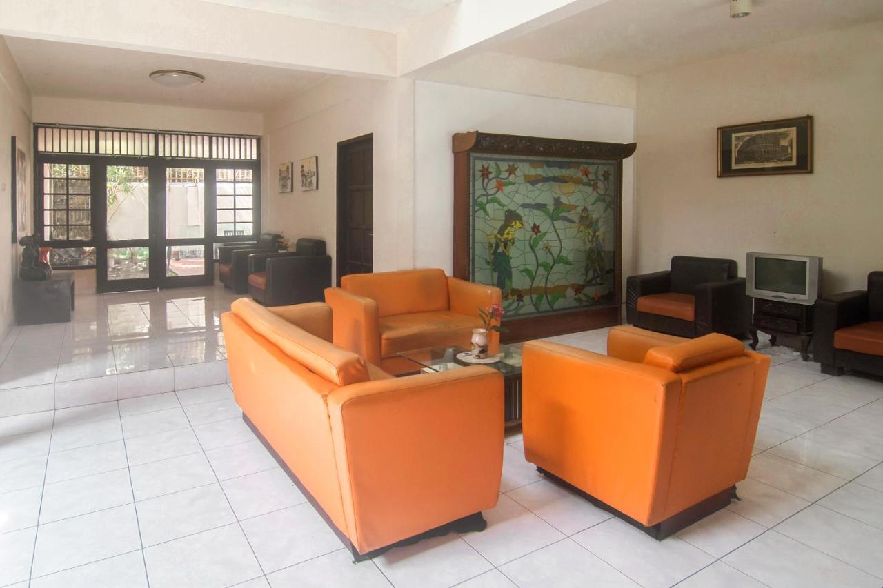 Oyo 201 Emdi House Timoho Hotel ยอกยาการ์ตา ภายนอก รูปภาพ
