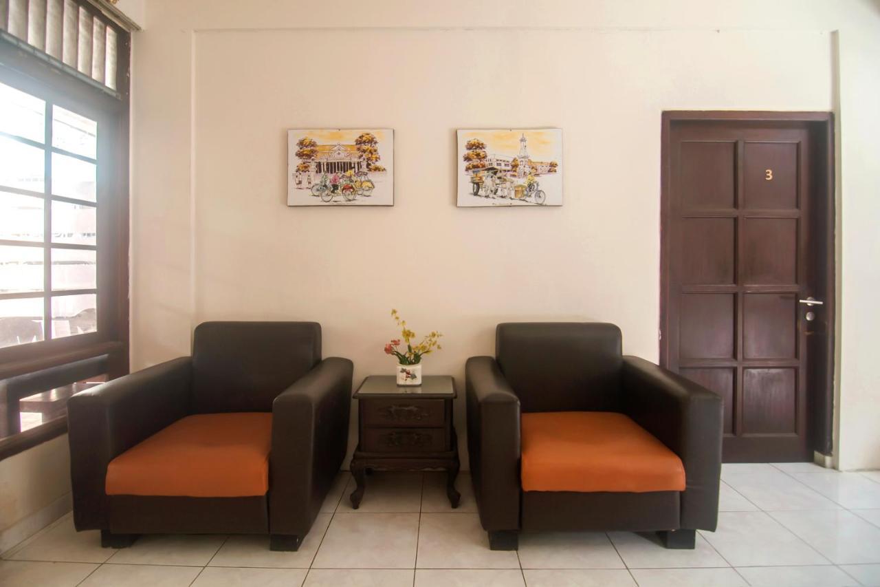 Oyo 201 Emdi House Timoho Hotel ยอกยาการ์ตา ภายนอก รูปภาพ